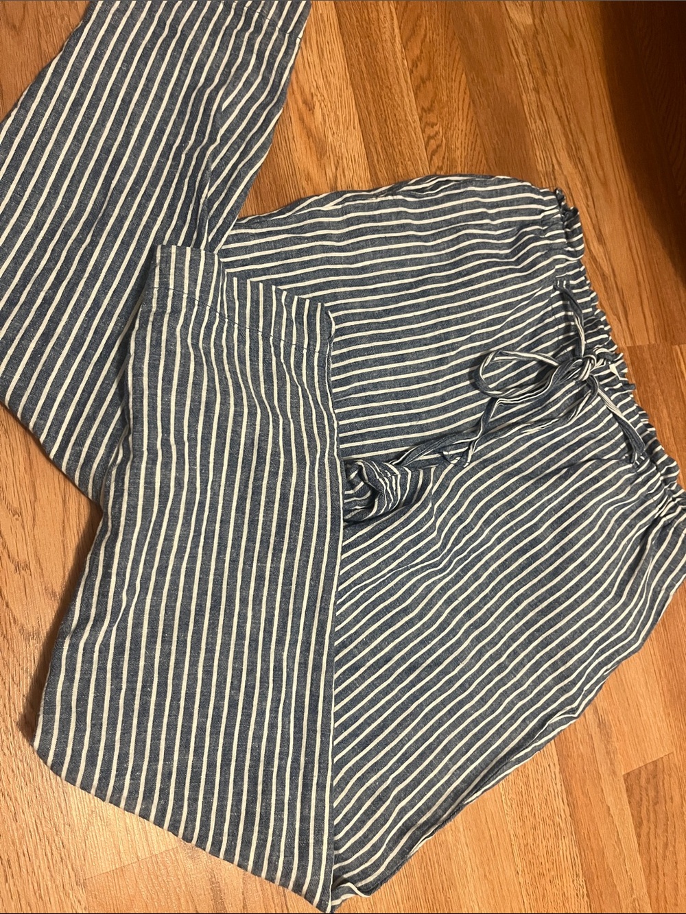beachlunchlounge Blue and White Striped Drawstring pants